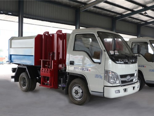福田小卡3方掛桶垃圾車