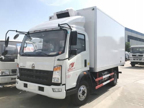 廂長4.1米重汽HOWO冷藏車