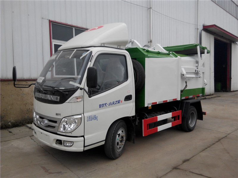 福田小卡(3方)側裝壓縮式垃圾車