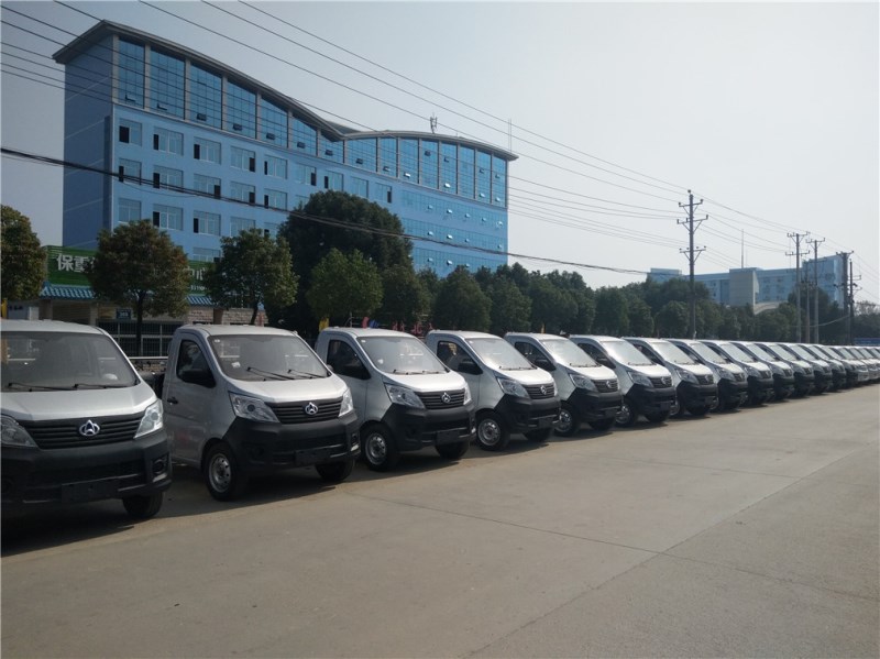 長安3方型車廂可卸式垃圾車