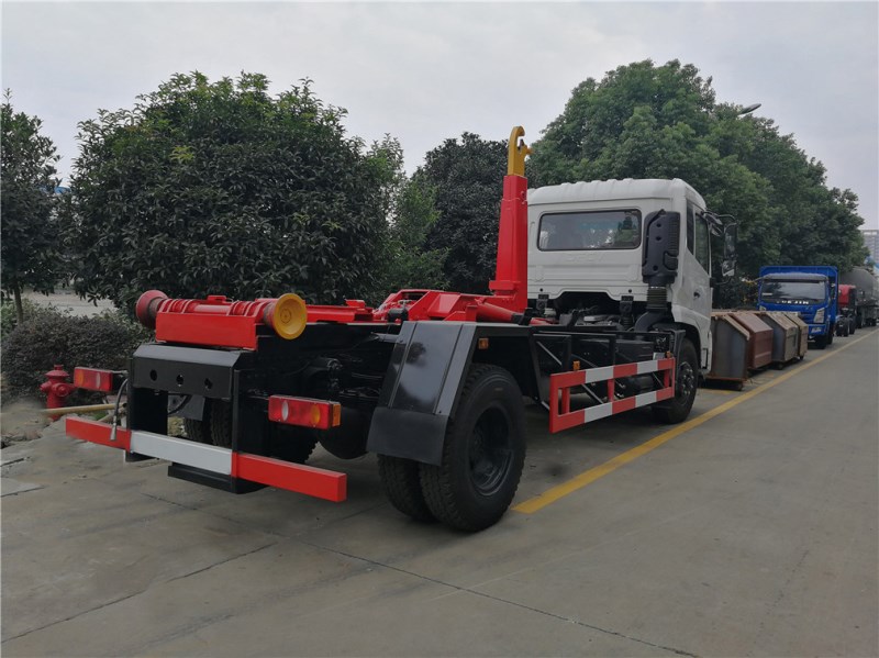 東風(fēng)天錦(12方)車廂可卸式垃圾車