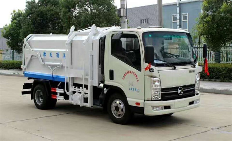 凱馬(5方)掛桶式垃圾車