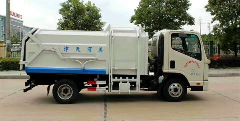 凱馬(5方)掛桶式垃圾車