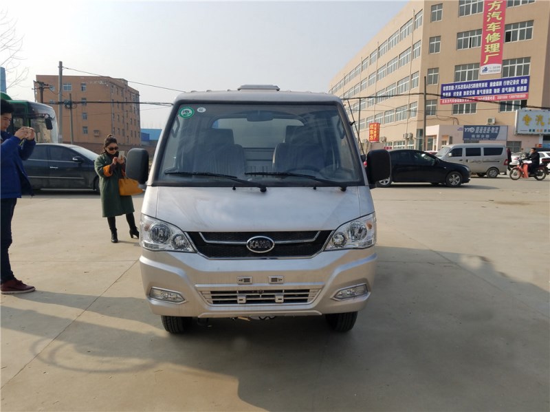 凱馬(2方)掛桶式垃圾車