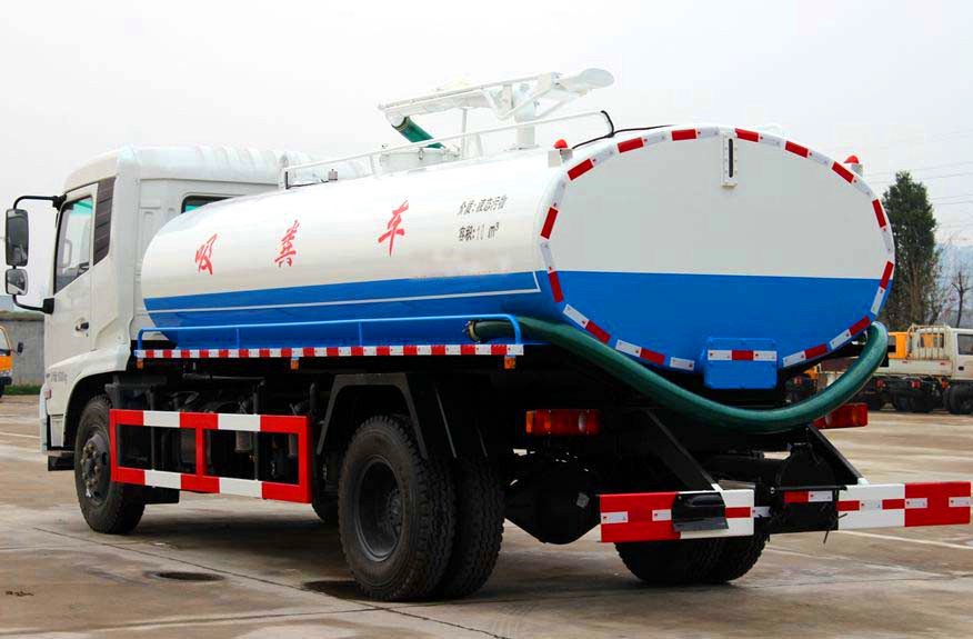 東風天錦吸糞車
