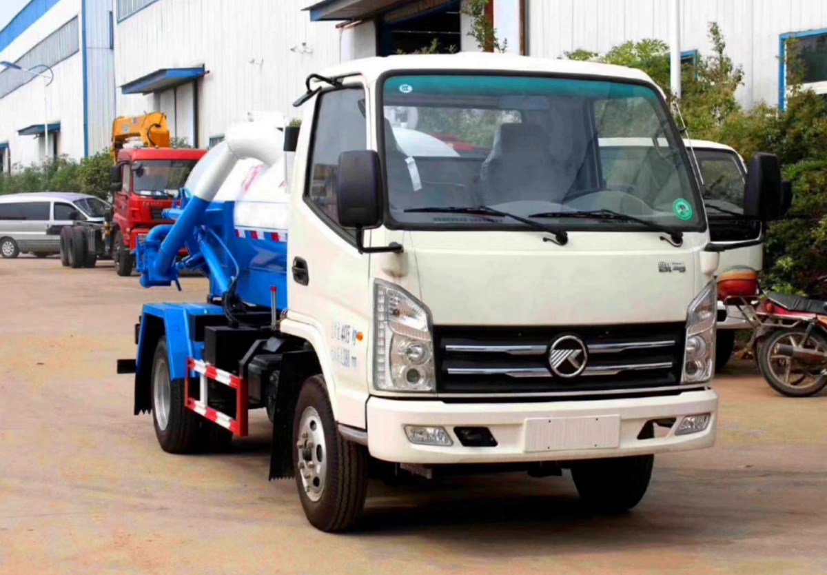 凱馬藍(lán)牌吸污車