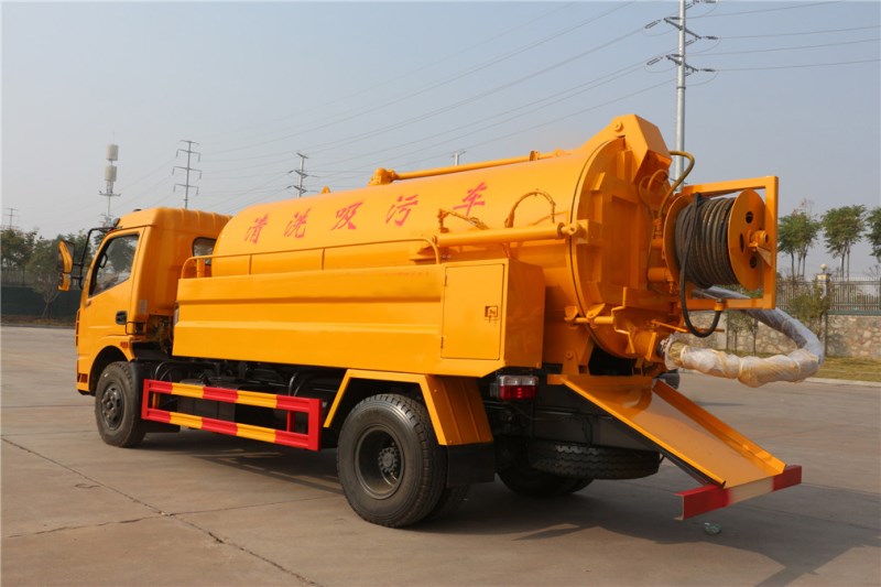 東風大多利卡clw5110gqw5清洗吸污車