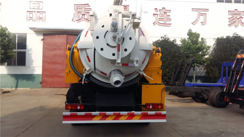 東風天錦clw5163gqwd5清洗吸污車