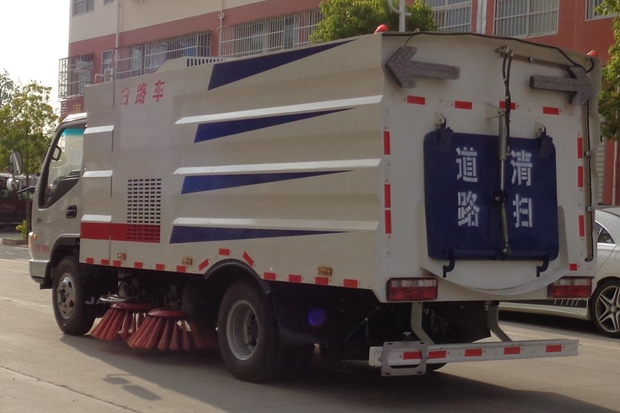 江淮3噸掃路車