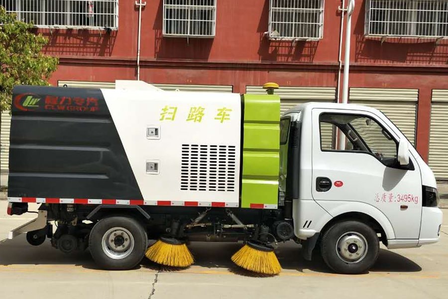 東風2噸小型掃路車