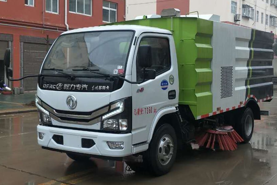 東風(fēng)3噸清掃車