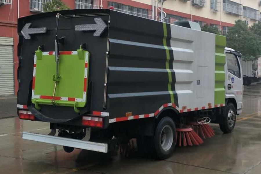 東風(fēng)3噸清掃車