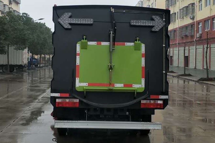 東風(fēng)3噸清掃車