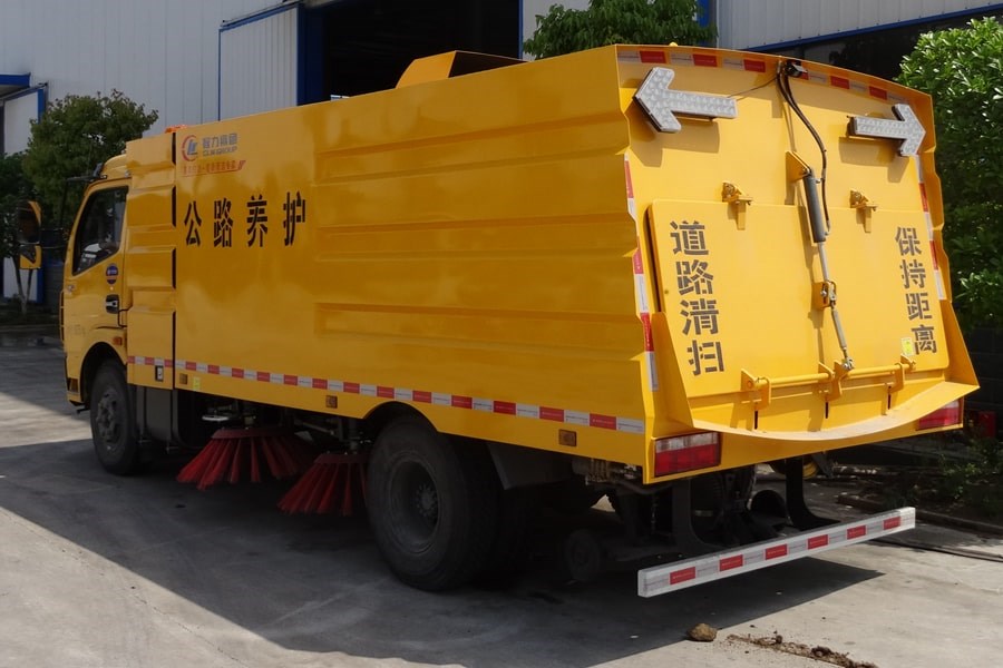 東風5噸清掃車