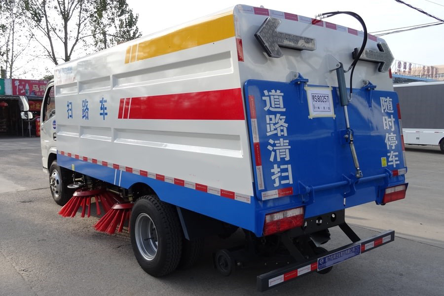(高端)東風3噸清掃車