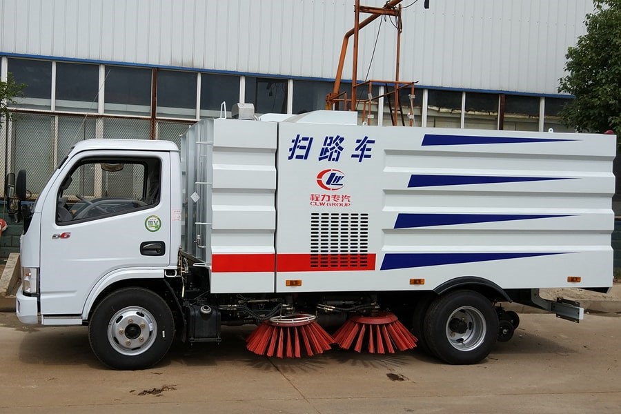 東風(fēng)3噸掃路車
