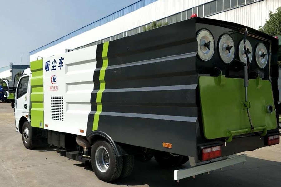 東風5噸吸塵車