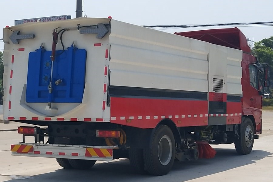 陜汽8噸大型洗掃車