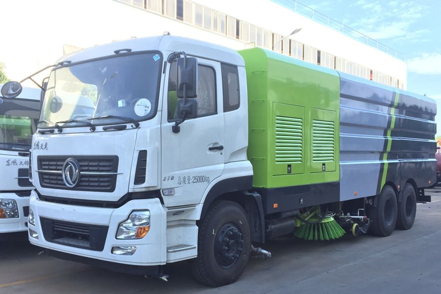 天龍25噸大型洗掃車