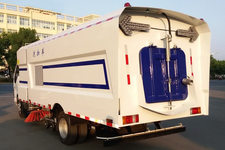 五十鈴5噸洗掃車