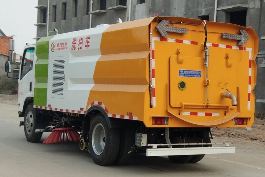 五十鈴6噸洗掃車