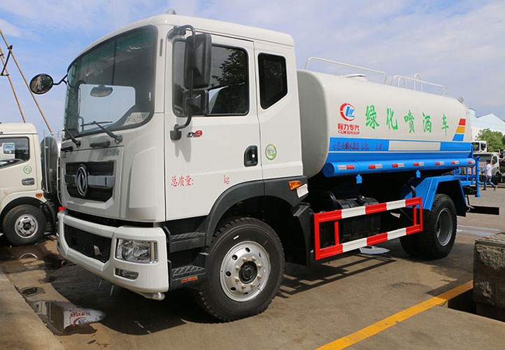 國五東風d9灑水車｜12噸灑水車