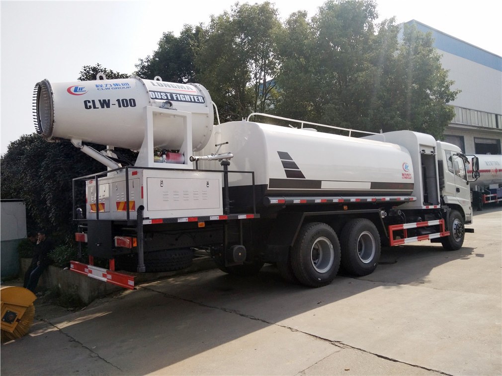 東風后雙橋抑塵車