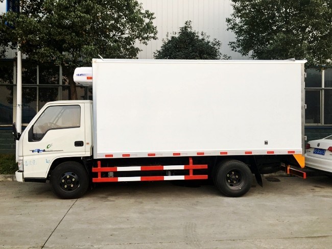 (廂長4.2米)江鈴新順達冷藏車