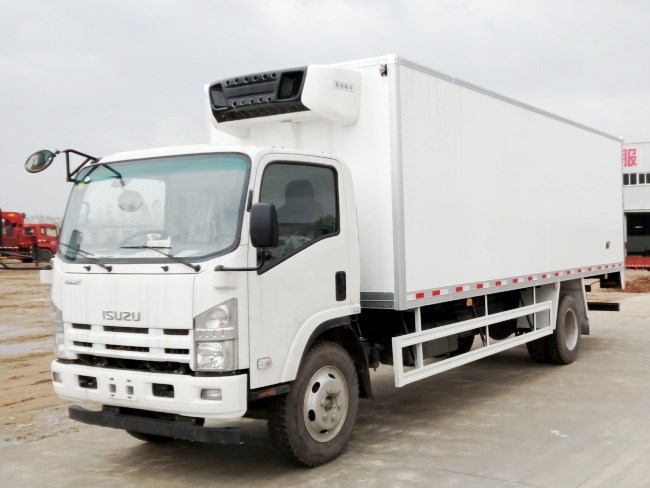 五十鈴700p(廂長5.7米/6米/6.8米)