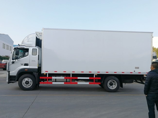 (廂長5.9米)福田s5冷藏車