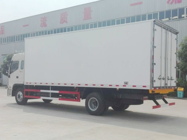 (廂長7.6米)江淮格爾發k6冷藏車