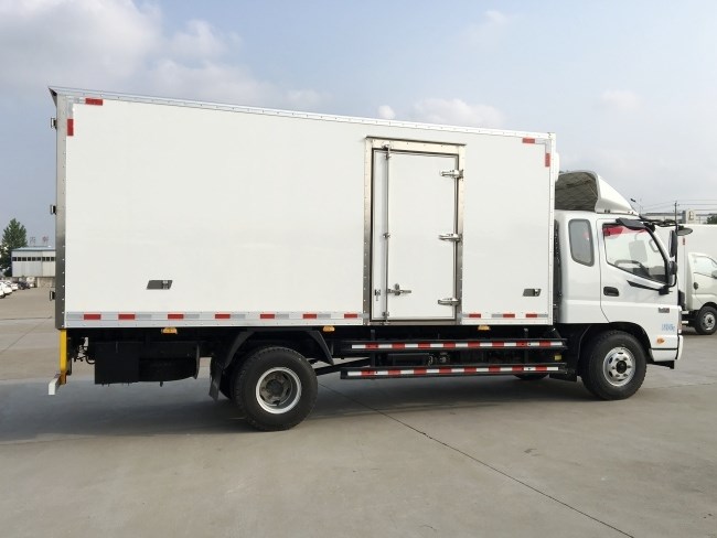(廂長6.1米)福田一排半冷藏車