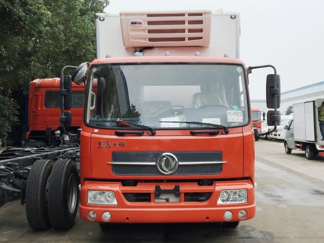 (廂長6.2米)東風天錦冷藏車