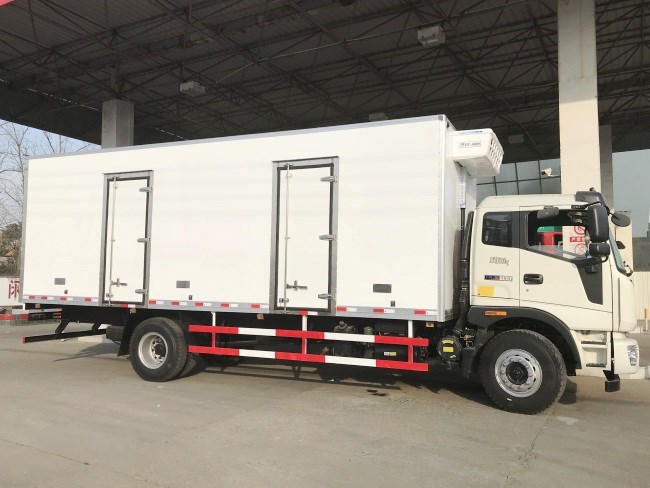 (廂長7.6米)福田瑞沃冷藏車