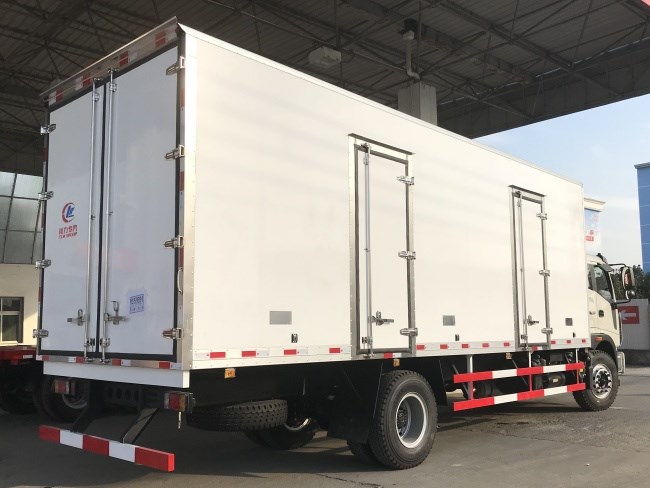 (廂長7.6米)福田瑞沃冷藏車