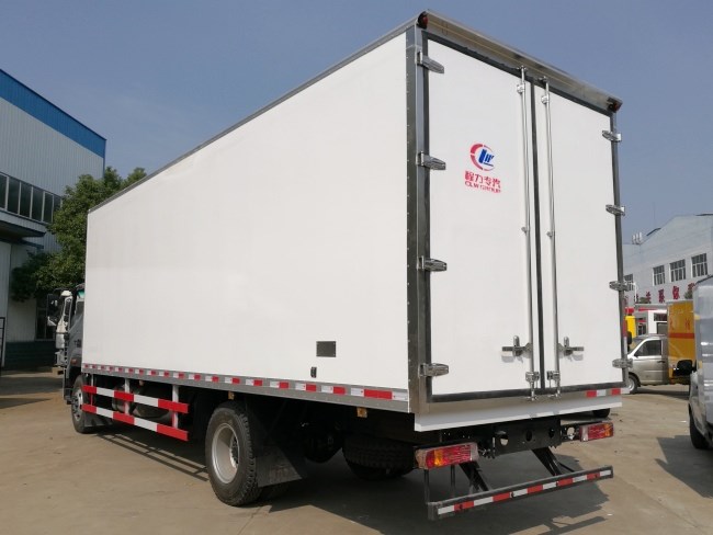 (廂長7.6米)福田s5冷藏車